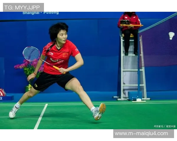 羽毛球巨献揭秘上海羽毛球队技术背后的训练与策略